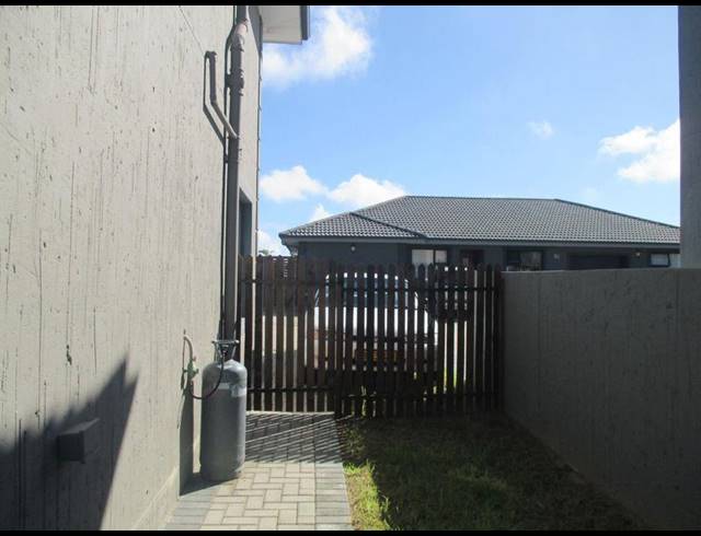 2 BEDROOM HOUSE FOR SALE IN DANA BAY